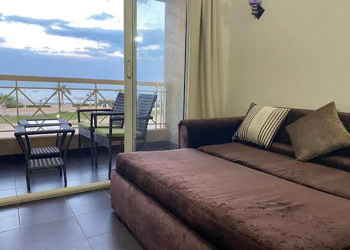 Apartmanhotel Porto South Royal Sea View Families صف اول بحر مباشر 3*