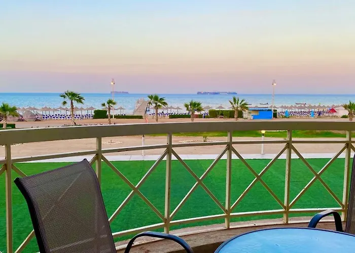 Apartmanhotel Porto South Royal Sea View Families صف اول بحر مباشر Ajn-Szuhna