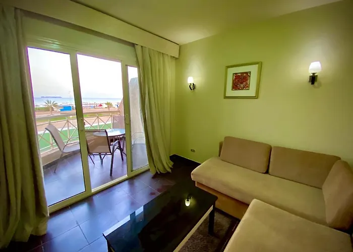 Apartmanhotel Porto South Royal Sea View Families صف اول بحر مباشر 3*
