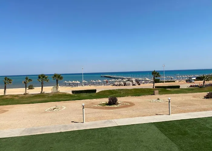 Porto South Royal Sea View Families صف اول بحر مباشر Ajn-Szuhna