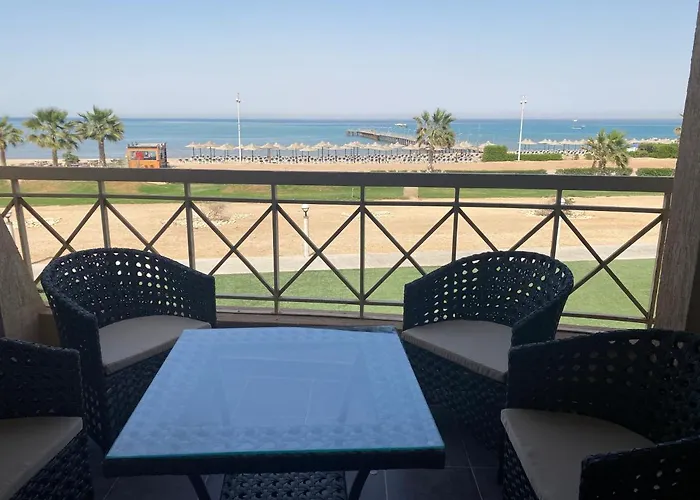 Porto South Royal Sea View Families صف اول بحر مباشر 3*