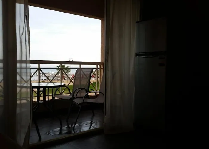 Porto South Royal Sea View Families صف اول بحر مباشر 3* Ajn-Szuhna